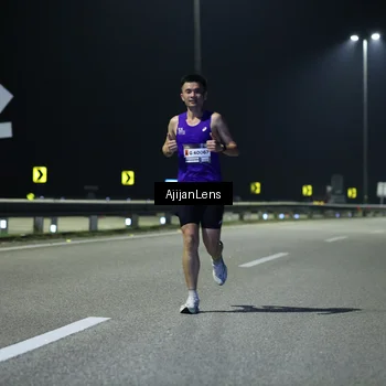 Runner Photo 7303031