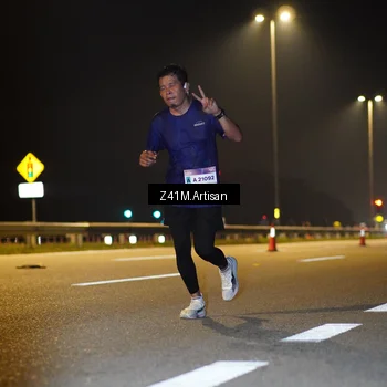 Runner Photo 7303042