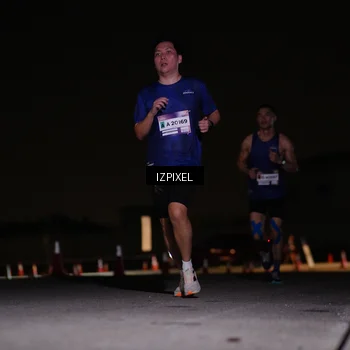 Runner Photo 7303043
