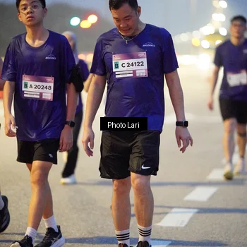 Runner Photo 7303060