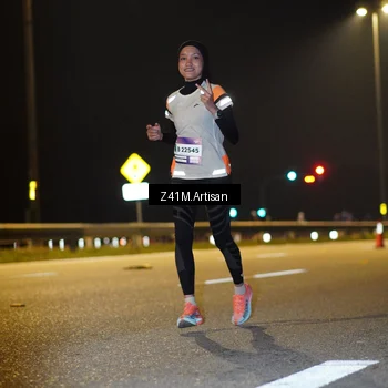 Runner Photo 7303070