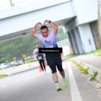 Runner Photo 7303085