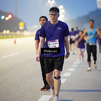 Runner Photo 7303101