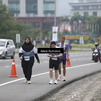 Runner Photo 7303140
