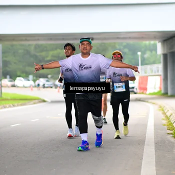 Runner Photo 7303160