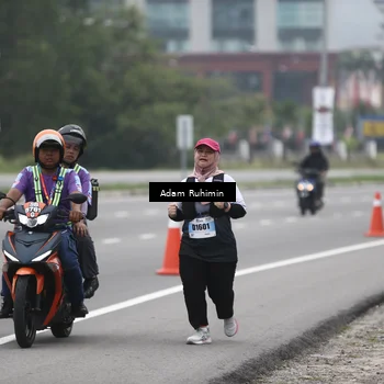 Runner Photo 7303195
