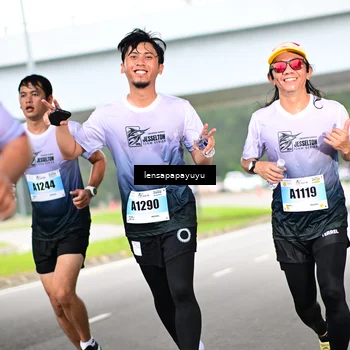 Runner Photo 7303213
