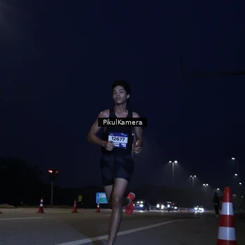 Runner Photo 7303219