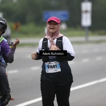 Runner Photo 7303240