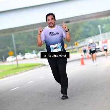 Runner Photo 7303291