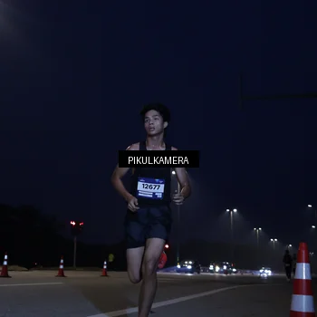 Runner Photo 7303294