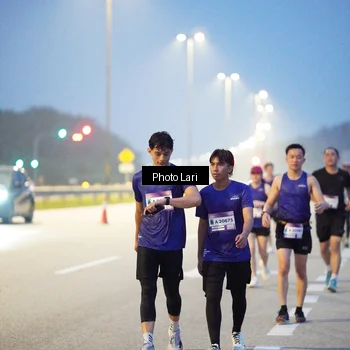 Runner Photo 7303312
