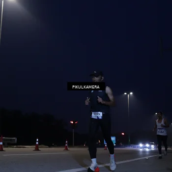 Runner Photo 7303355