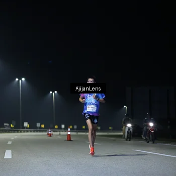 Runner Photo 7303418
