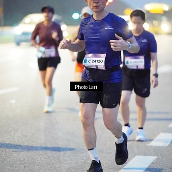 Runner Photo 7303430