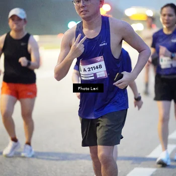 Runner Photo 7303443