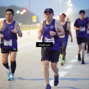 Runner Photo 7303491