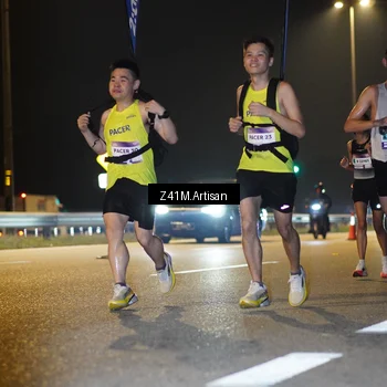Runner Photo 7303518