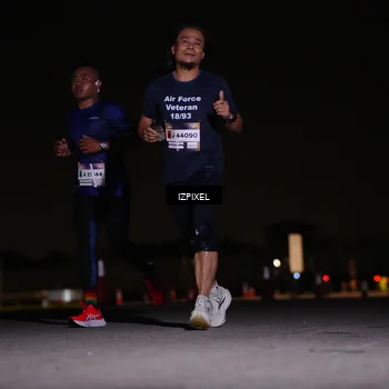 Runner Photo 7303542