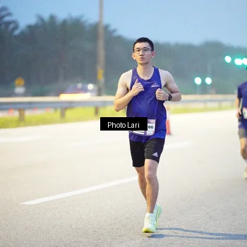 Runner Photo 7303544