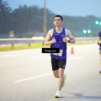 Runner Photo 7303558