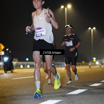Runner Photo 7303565