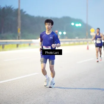 Runner Photo 7303572