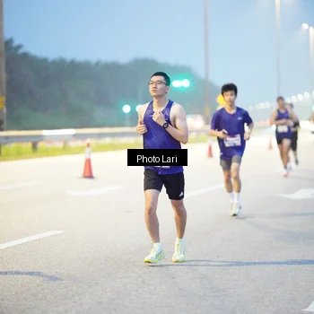 Runner Photo 7303595