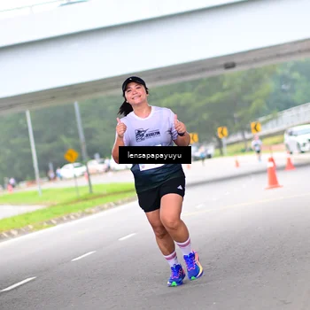 Runner Photo 7303600