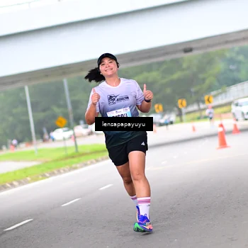 Runner Photo 7303602