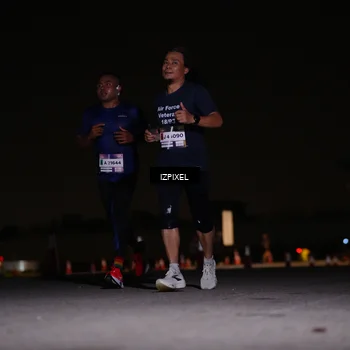 Runner Photo 7303608
