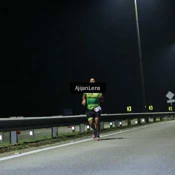 Runner Photo 7303646