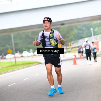 Runner Photo 7303662