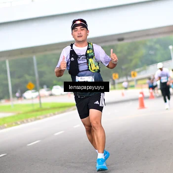Runner Photo 7303674