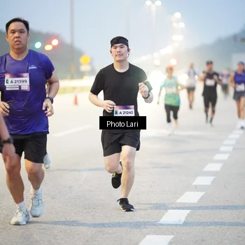 Runner Photo 7303682