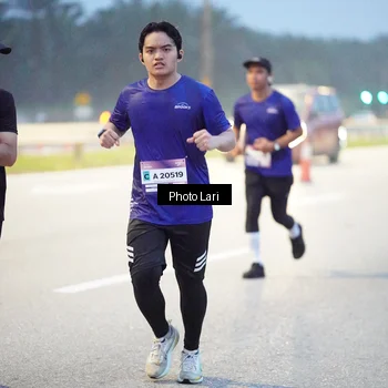 Runner Photo 7303690