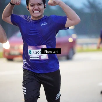 Runner Photo 7303693
