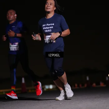 Runner Photo 7303745