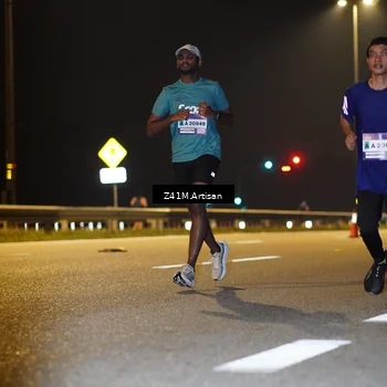 Runner Photo 7303786