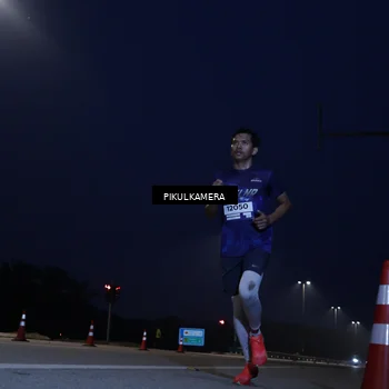 Runner Photo 7303801
