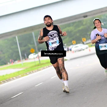 Runner Photo 7303803