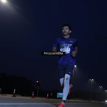 Runner Photo 7303816