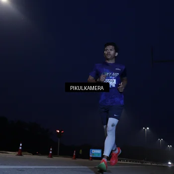 Runner Photo 7303823