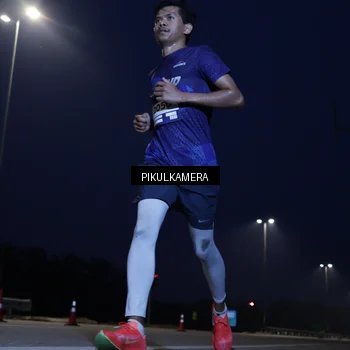 Runner Photo 7303856
