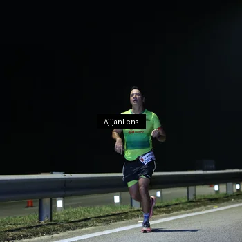 Runner Photo 7303877
