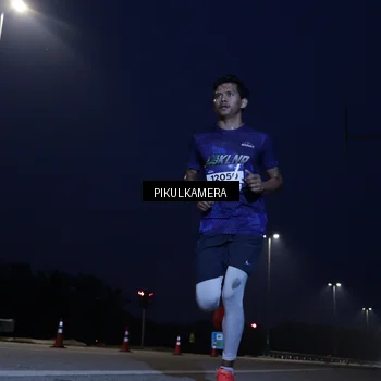 Runner Photo 7303881