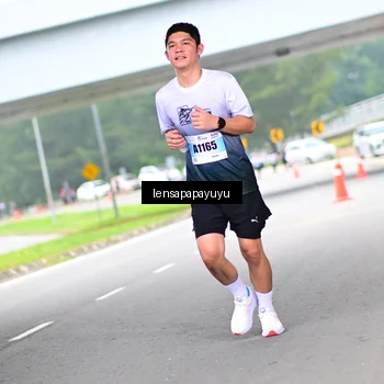 Runner Photo 7303884