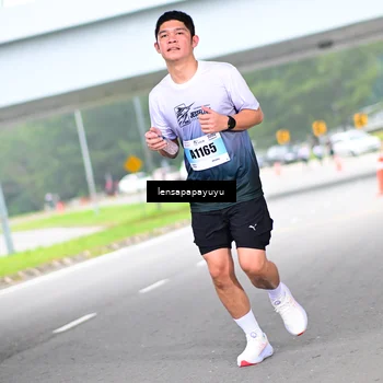 Runner Photo 7303922