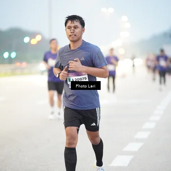Runner Photo 7303961
