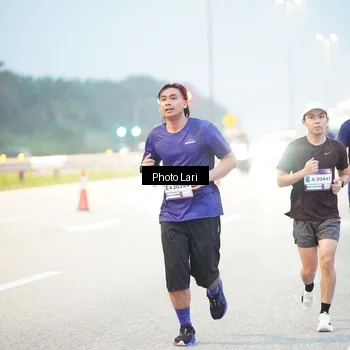 Runner Photo 7303978
